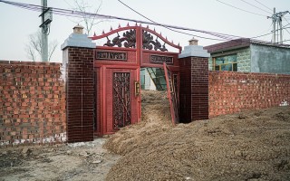 【图集】震后第六日，村庄仍在砂涌下|界面新闻 · 影像