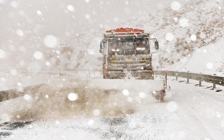 【图集】全国多地大雪，最低气温或跌破历史同期极值|界面新闻 · 影像